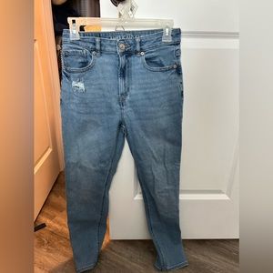 high waisted stretchy mom jeans!